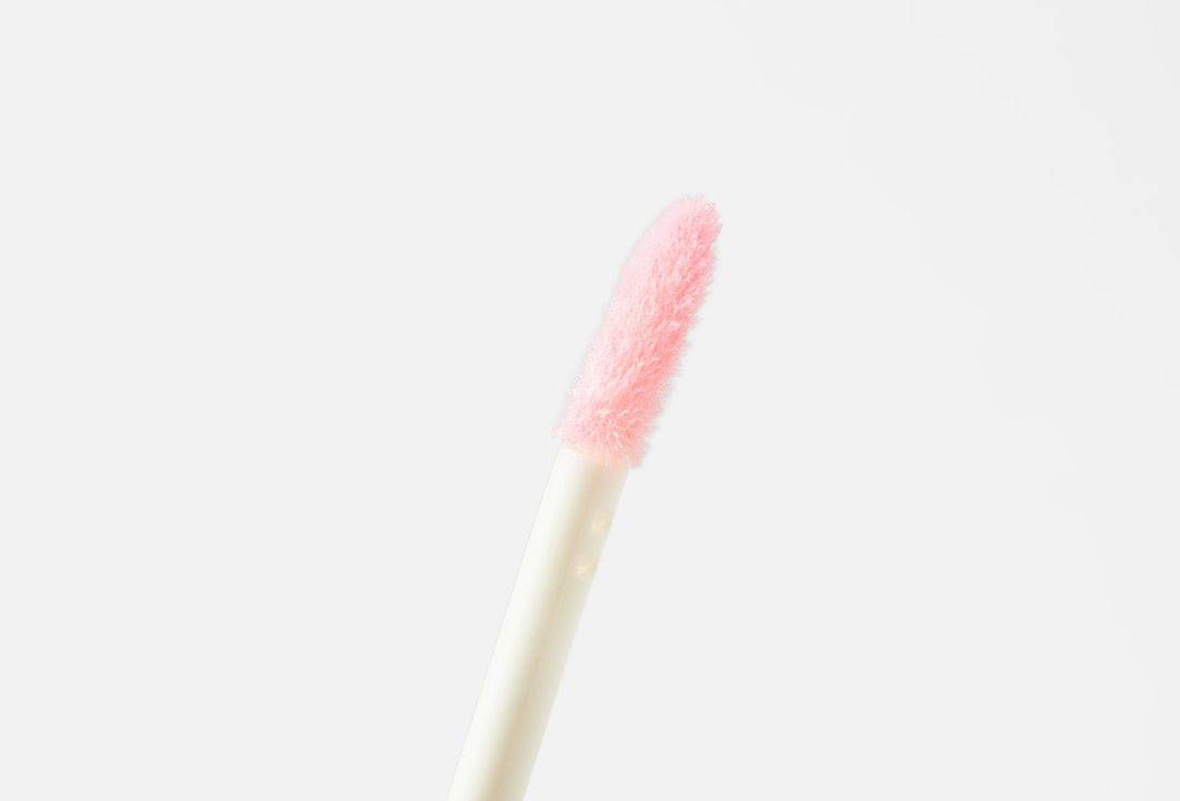 Tom Ford Hydrating Lip Oil with Glossy Radiant Finish Soleil Hydrating