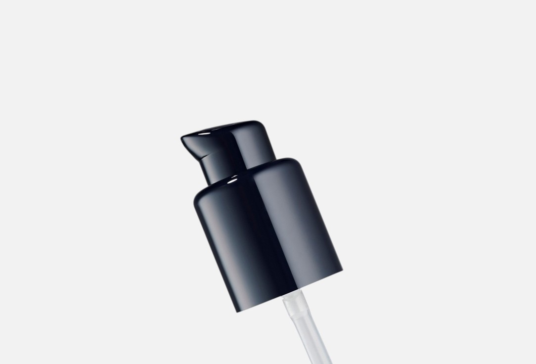Estée Lauder liquid matte foundation SPF 10 Double Wear Stay in Place 1 pcs Estée Lauder liquid matte foundation SPF 10 Double Wear Stay in Place