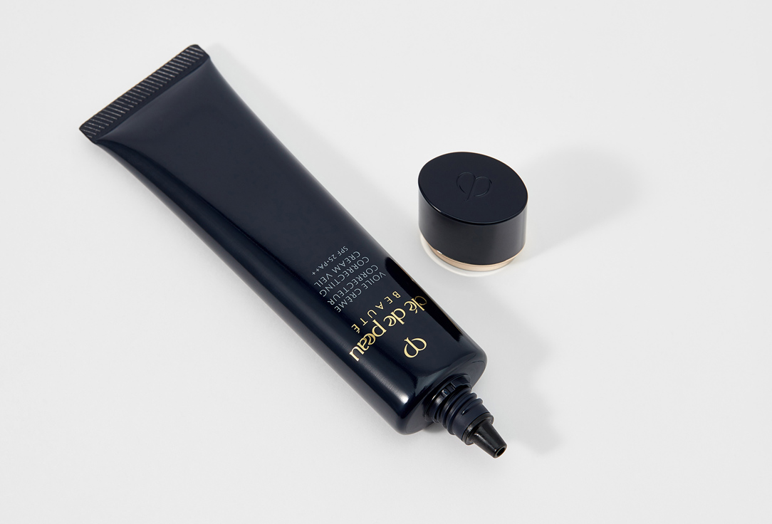Clé de Peau Beauté Smoothing creamy makeup primer Correcting Cream Veil