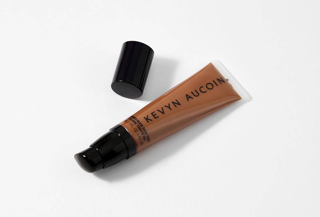 Kevyn Aucoin Lightweight Smoothing Foundation Stripped Nude Skin Tint