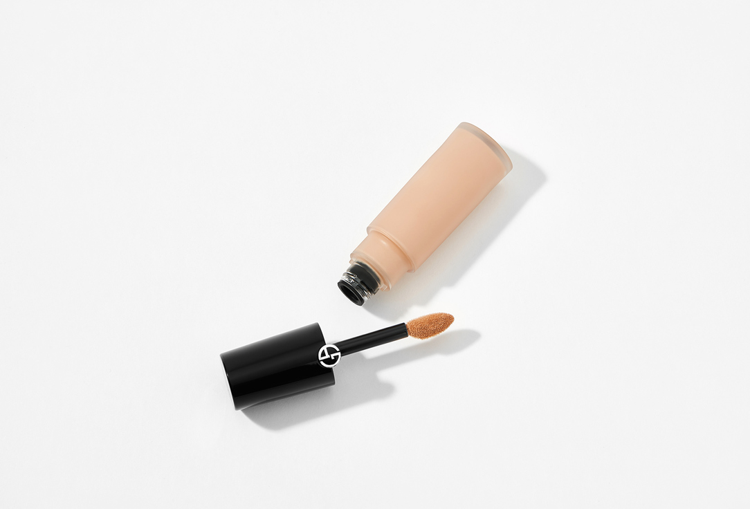 Armani Hydrating & Brightening Concealer Luminous Silk