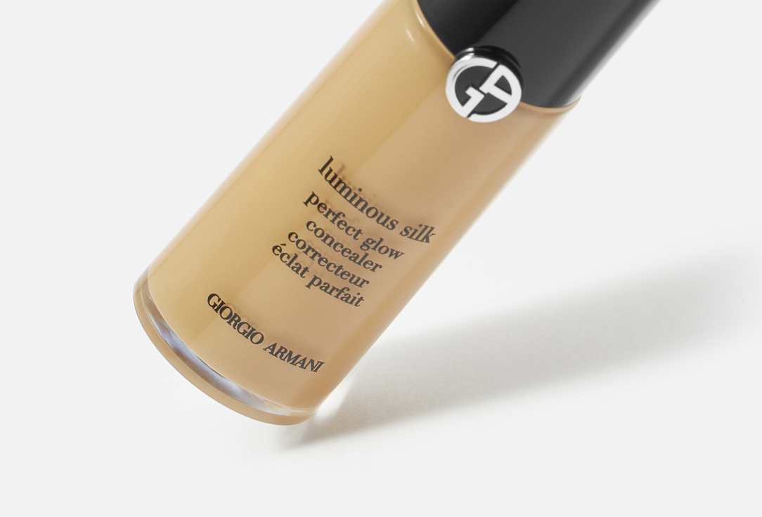 Armani Hydrating & Brightening Concealer Luminous Silk