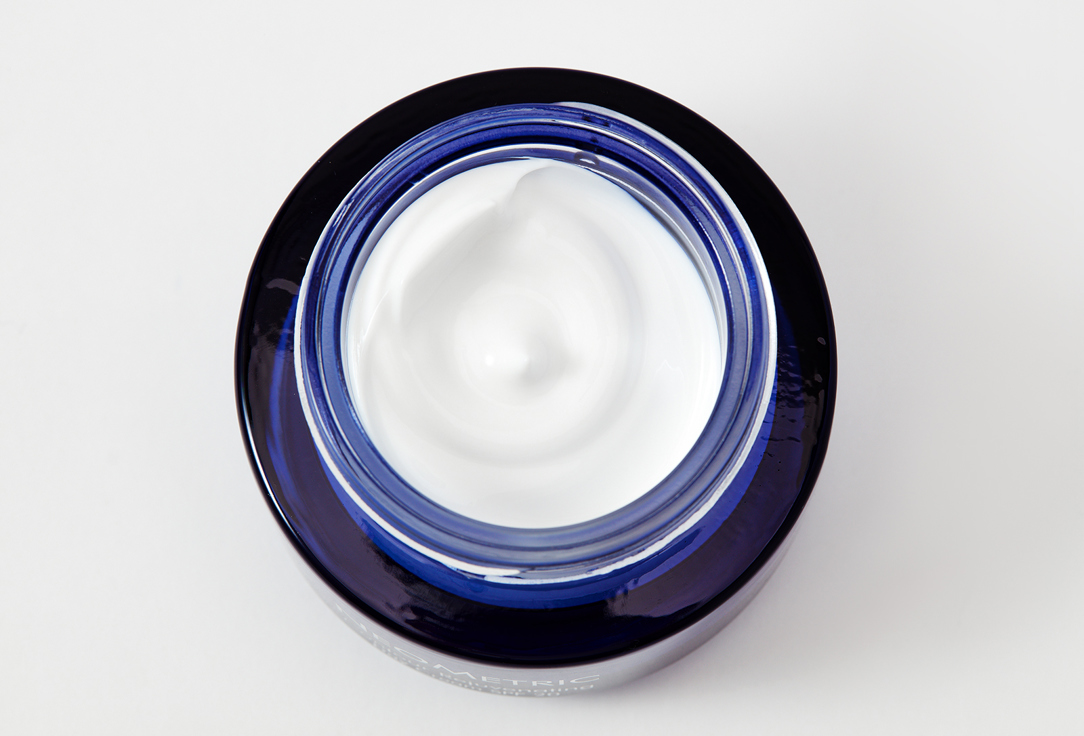 DR IRENA ERIS Дневной антивозрастной крем для лица SPF 20 NeoMetric Contour Rejuvenating Day Cream