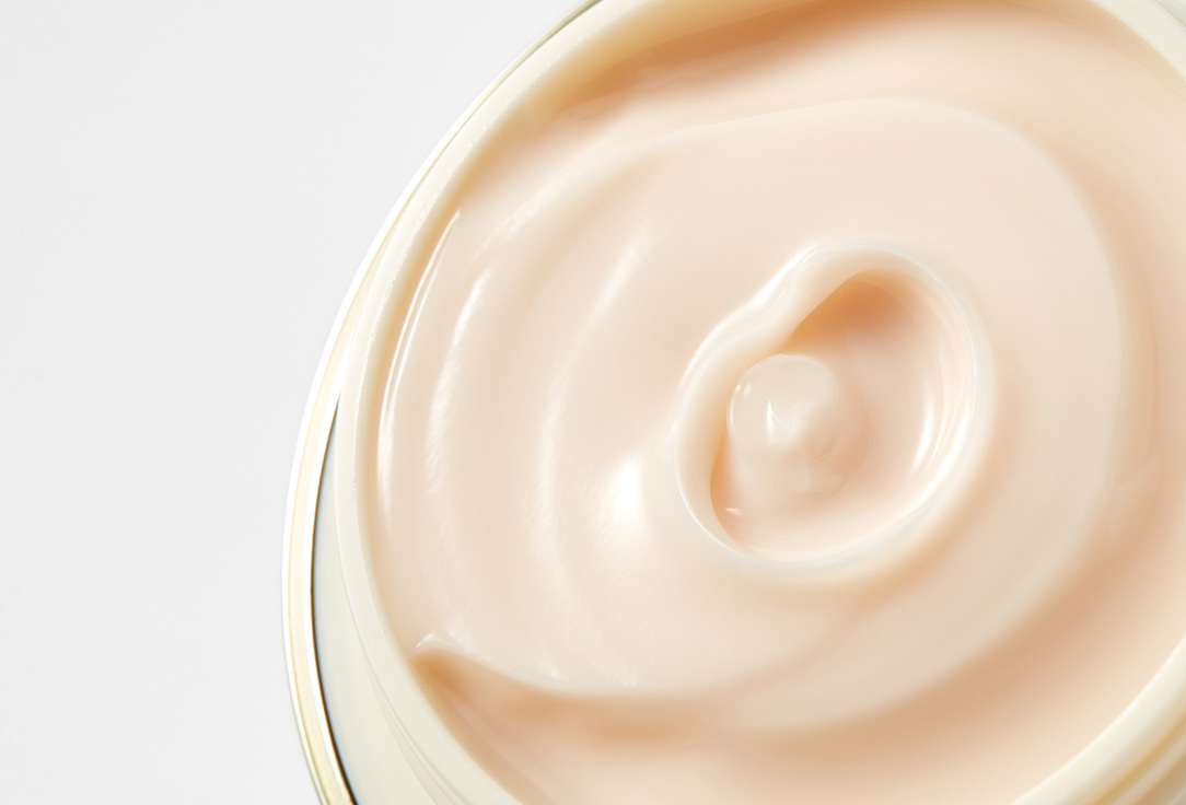 Shiseido Uplifting And Firming Face Cream Vital Perfection