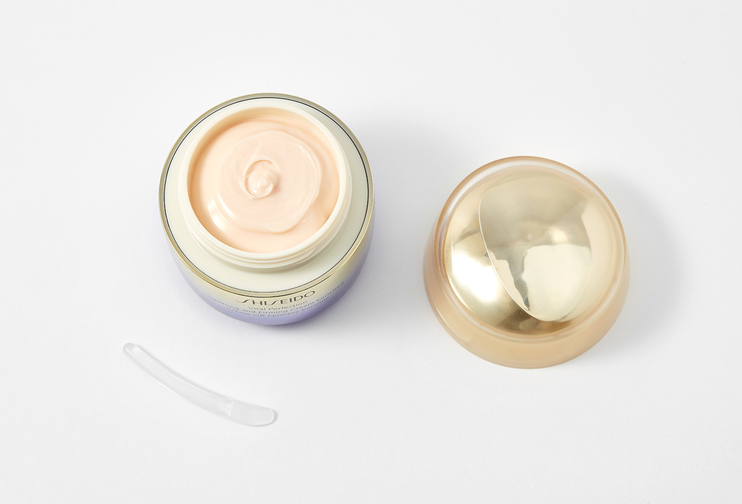 Shiseido Uplifting And Firming Face Cream Enriched Vital Perfection