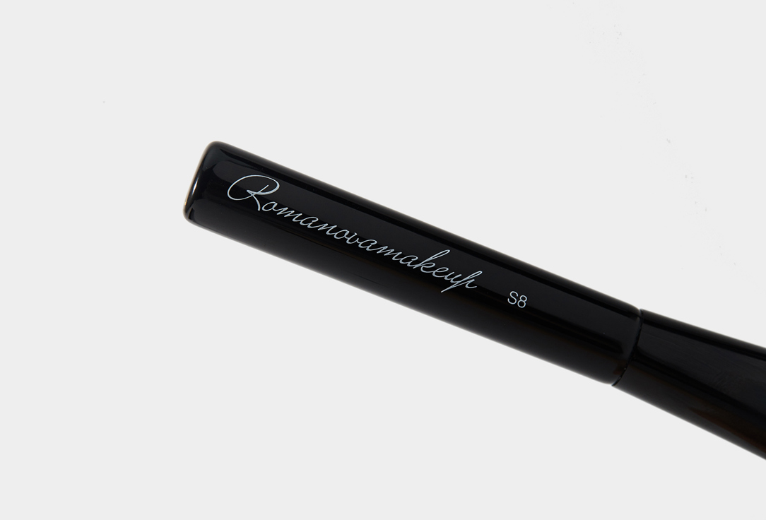 Romanovamakeup Face Makeup Brush S8 Nose Contour Brush 1 pcs Romanovamakeup Face Makeup Brush S8 Nose Contour Brush