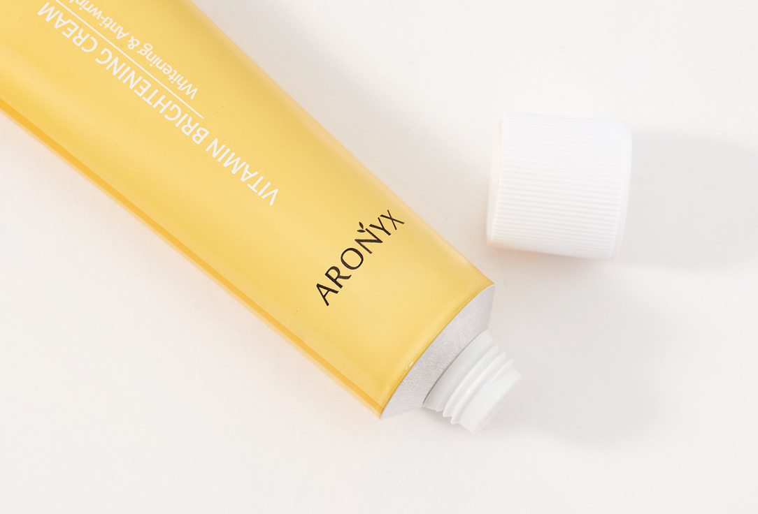 Aronyx Brightening Face Cream Vitamin