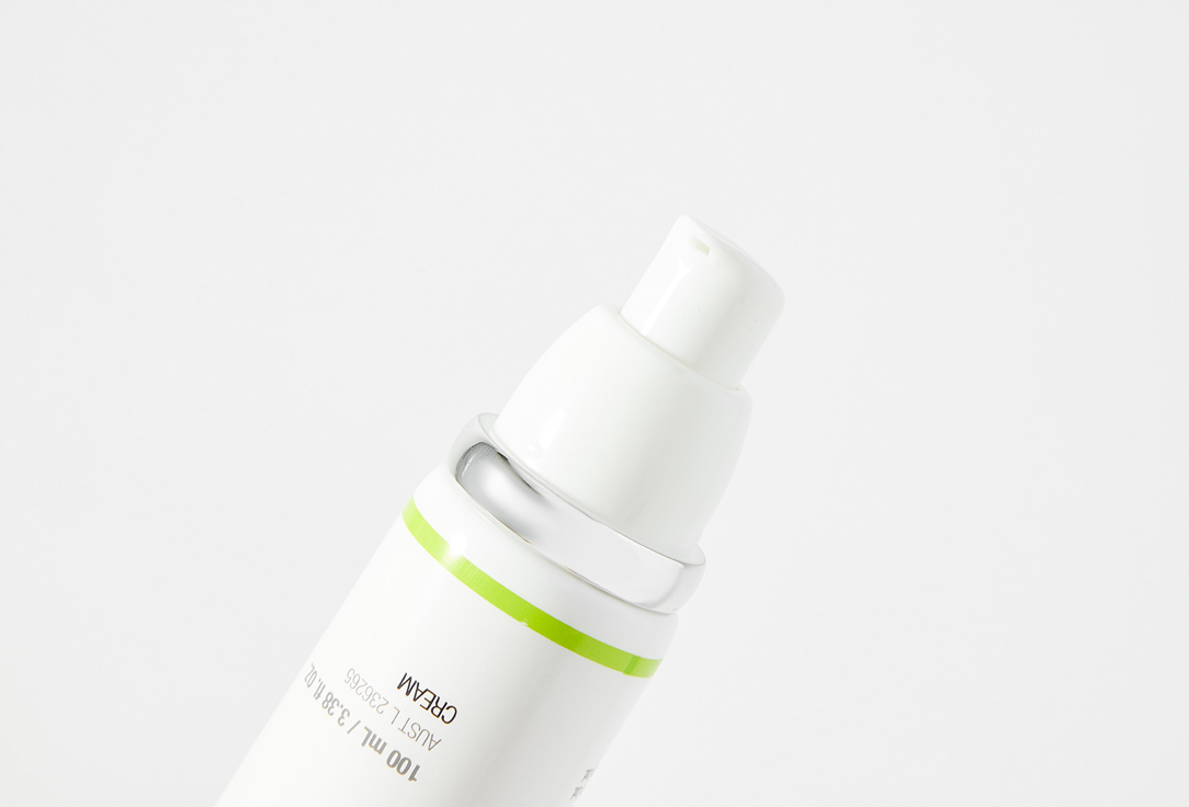 ULTRACEUTICALS Hydrating Sunscreen cream SPF30 Ultra uv protective moisturiser