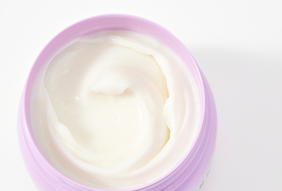 LOreal professionnel Mask moisturizes and polishes the hair Liss Unlimited 250 ml LOreal professionnel Mask moisturizes and polishes the hair Liss Unlimited