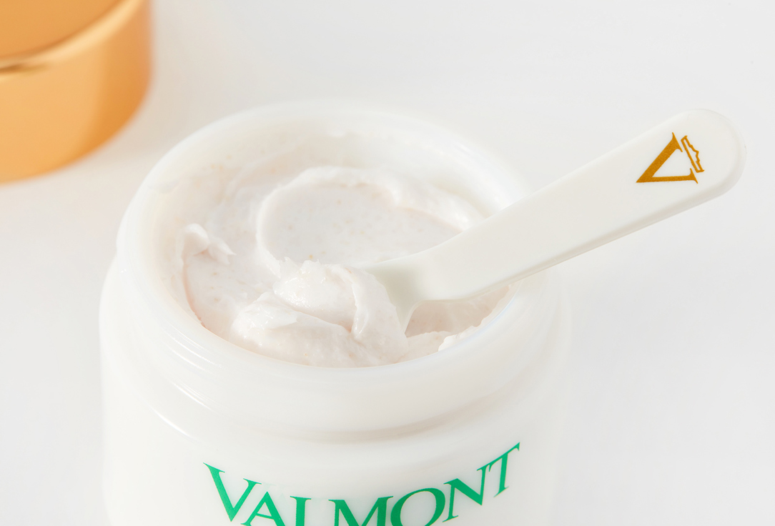 Valmont Exfoliating Face Scub Face Exfoliant