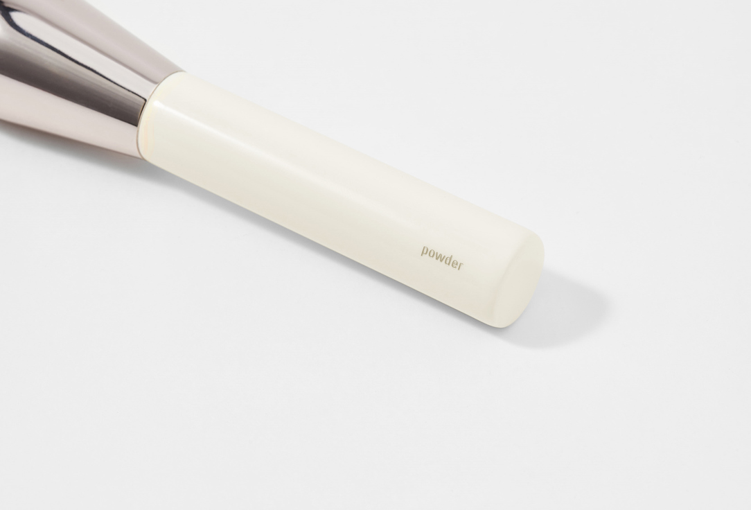 La Mer Makeup brush The Powder Brush