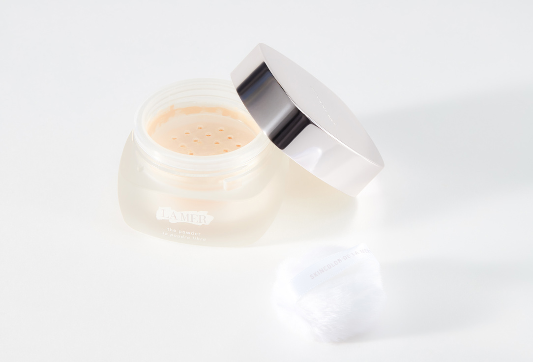 La Mer Lightweight Loose Powder The powder