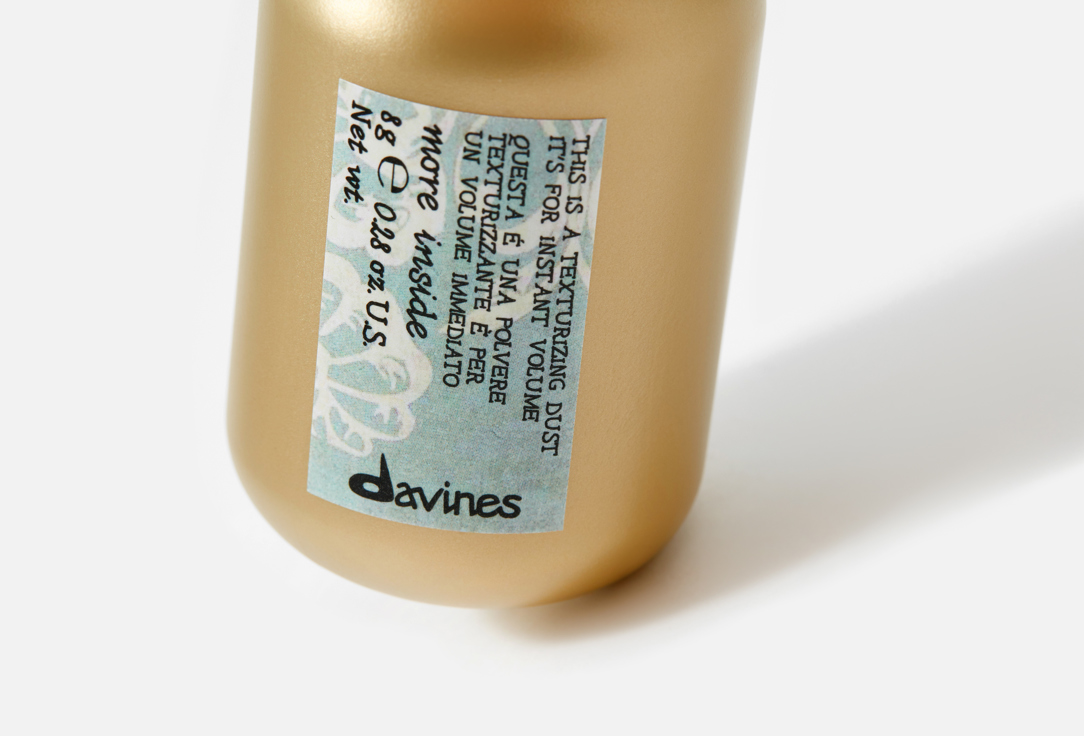 Davines Volumizing powder spray for voluminous hair More Inside Texturizing dust
