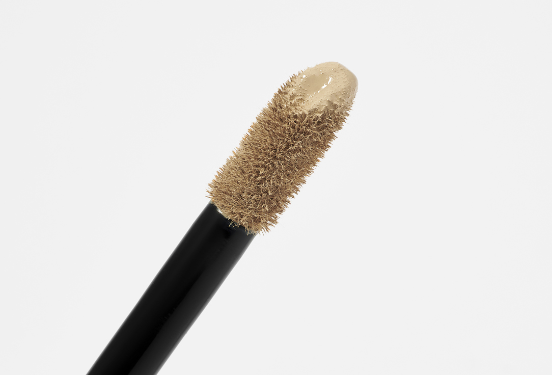 L'Oreal Paris Waterproof Full-Coverage Matte Concealer Infaillible 24H 326, Vanilla 11 ml L'Oreal Paris Waterproof Full-Coverage Matte Concealer Infaillible 24H
