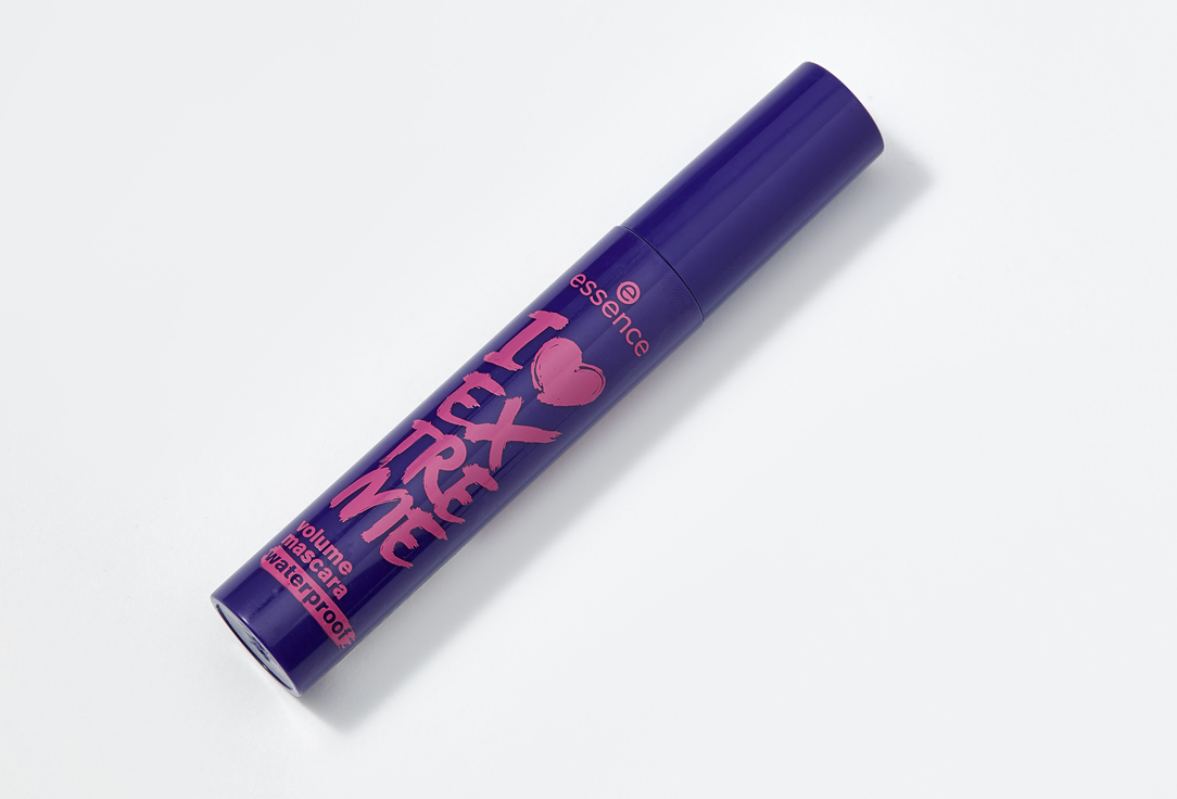essence Waterproof volume mascara I LOVE EXTREME volume