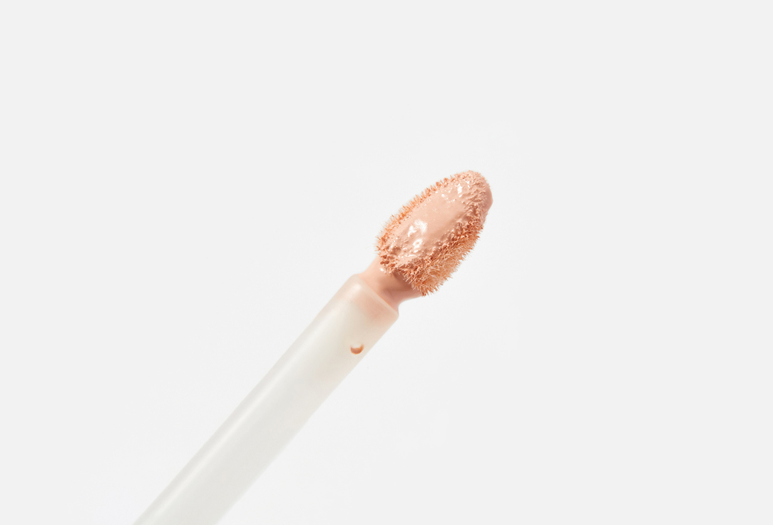 essence Full-coverage matte liquid concealer CAMOUFLAGE+ Matt