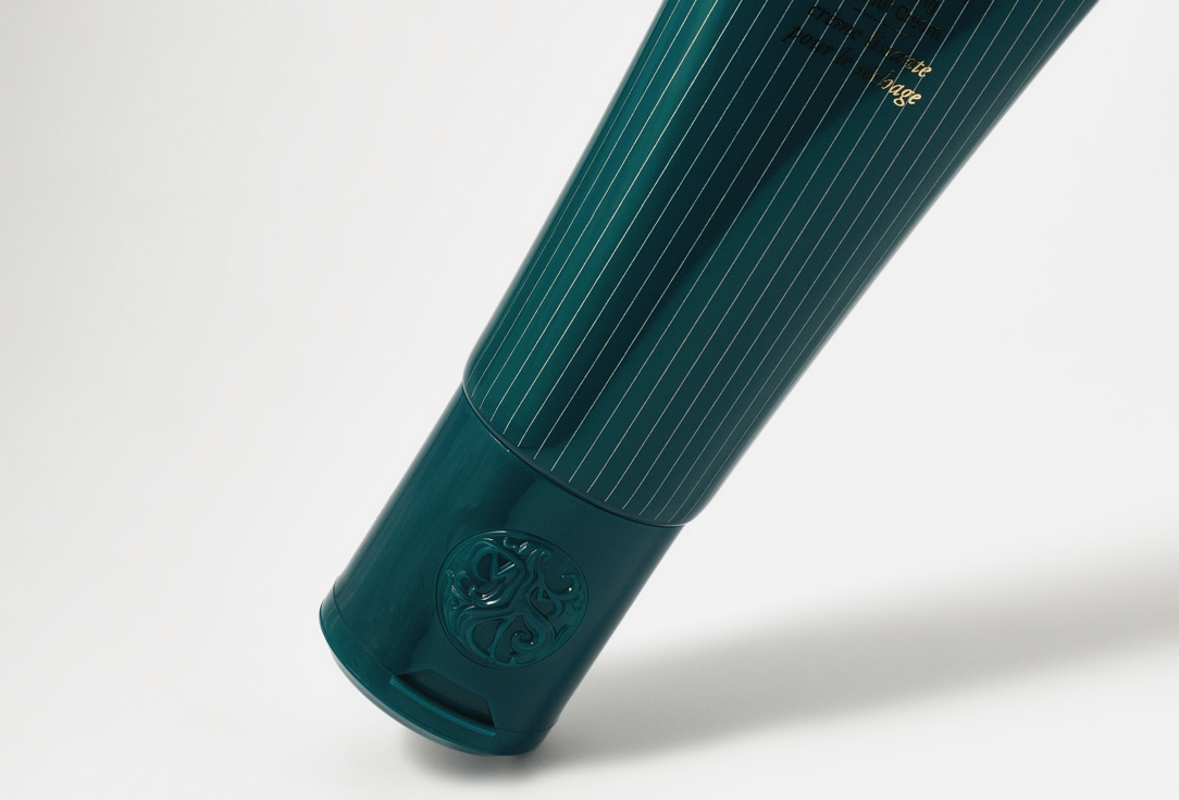 Oribe Smoothing Blowout  hair Cream Straight Away