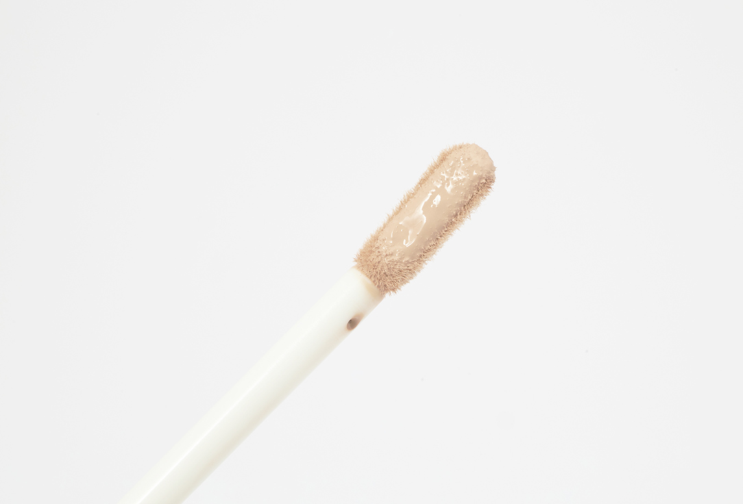 MILANI Longwear Concealer Conceal + Perfect Concealer 120, Light vanilla 5 ml MILANI Longwear Concealer Conceal + Perfect Concealer