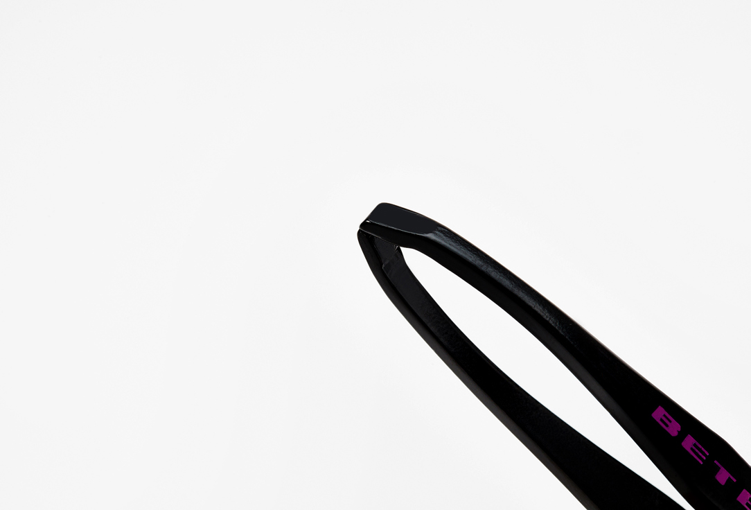 Beter Eyebrow tweezers Black 1 pcs Beter Eyebrow tweezers Black