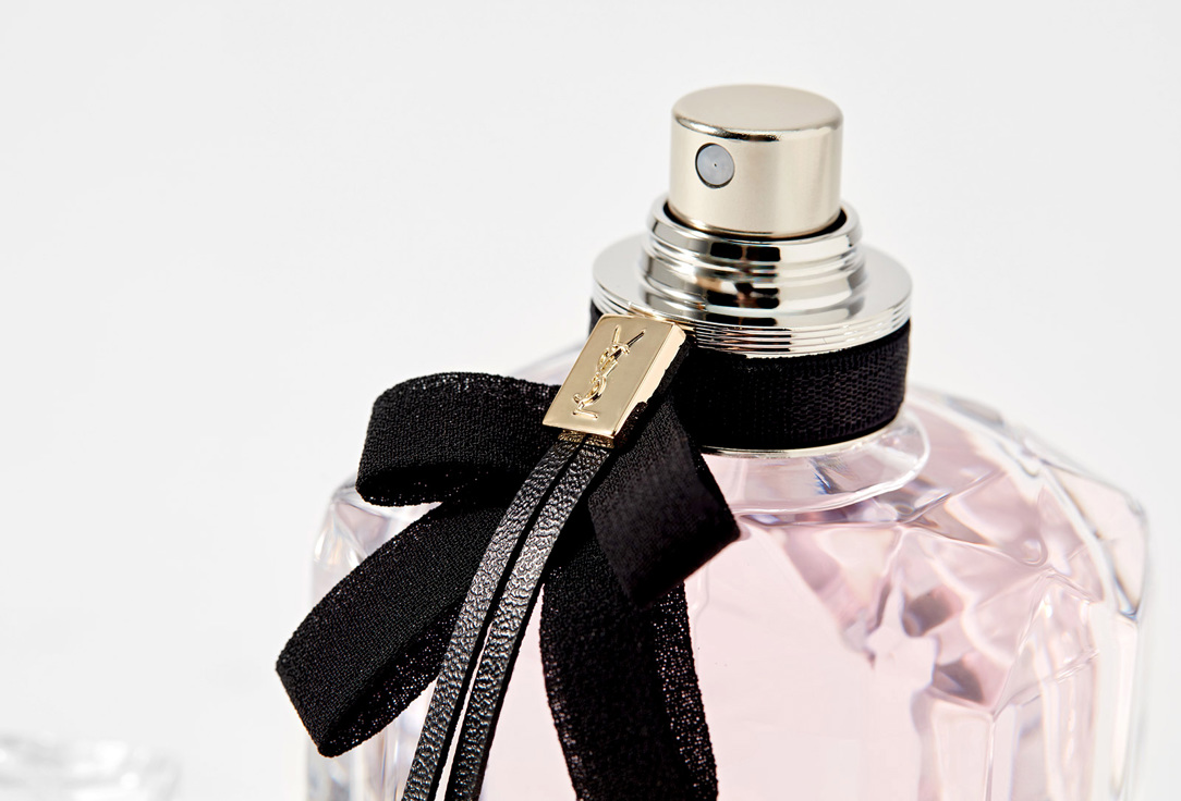 Yves Saint Laurent Eau de parfum Mon Paris 50 ml Yves Saint Laurent Eau de parfum Mon Paris