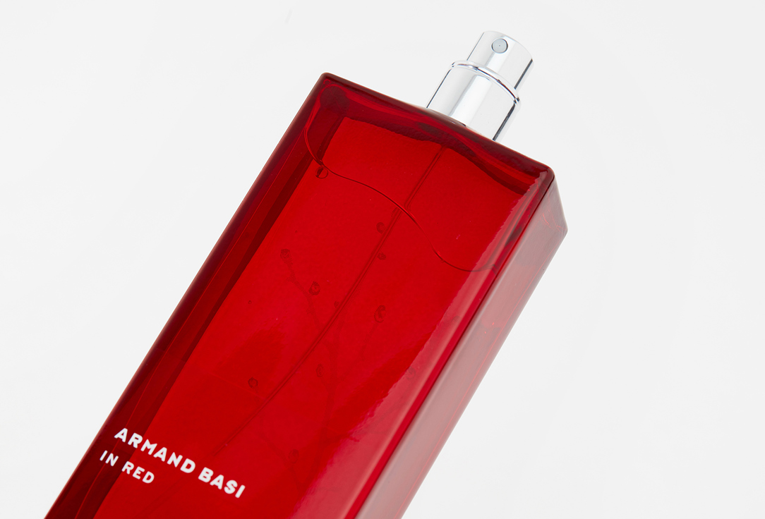 أرماند باسي ماء عطر بالأحمر