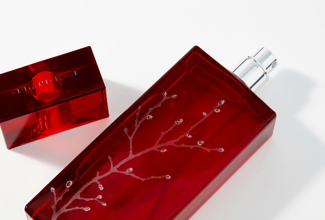 أرماند باسي ماء عطر بالأحمر