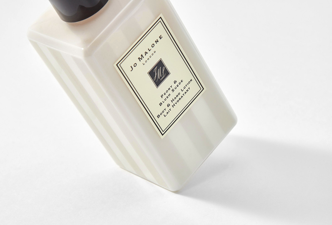 Jo Malone London Perfumed Body & Hand Lotion Peony & Blush Suede 250 ml Jo Malone London Perfumed Body & Hand Lotion Peony & Blush Suede