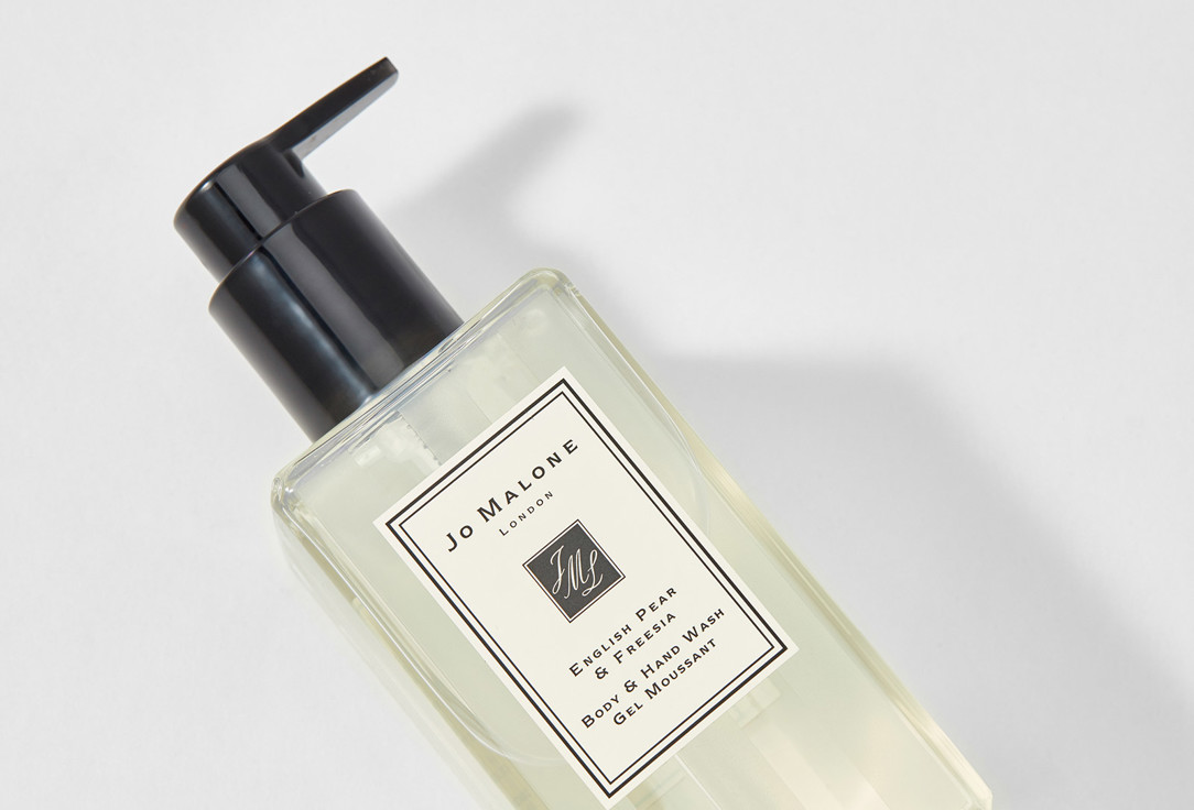 Jo Malone London Perfumed Body & Hand Wash English Pear & Freesia 250 ml Jo Malone London Perfumed Body & Hand Wash English Pear & Freesia