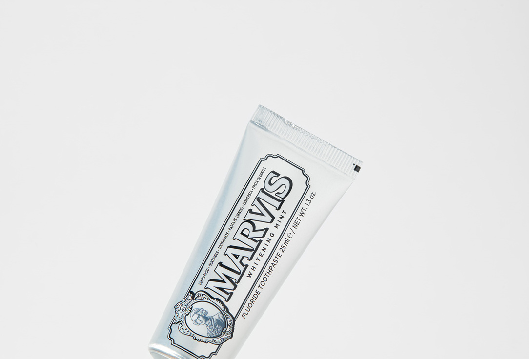 Marvis Отбеливающая Зубная паста Whitening Mint