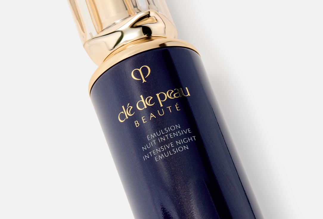 Clé de Peau Beauté Overnight Nourishing Face Emulsion Intensive Night Emulsion