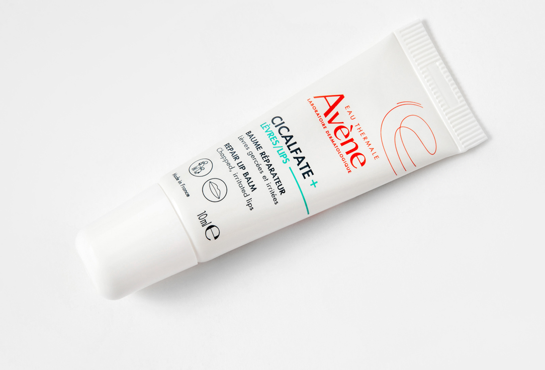 EAU THERMALE AVENE Repairing Lip Balm Cicalfate 10 ml EAU THERMALE AVENE Repairing Lip Balm Cicalfate
