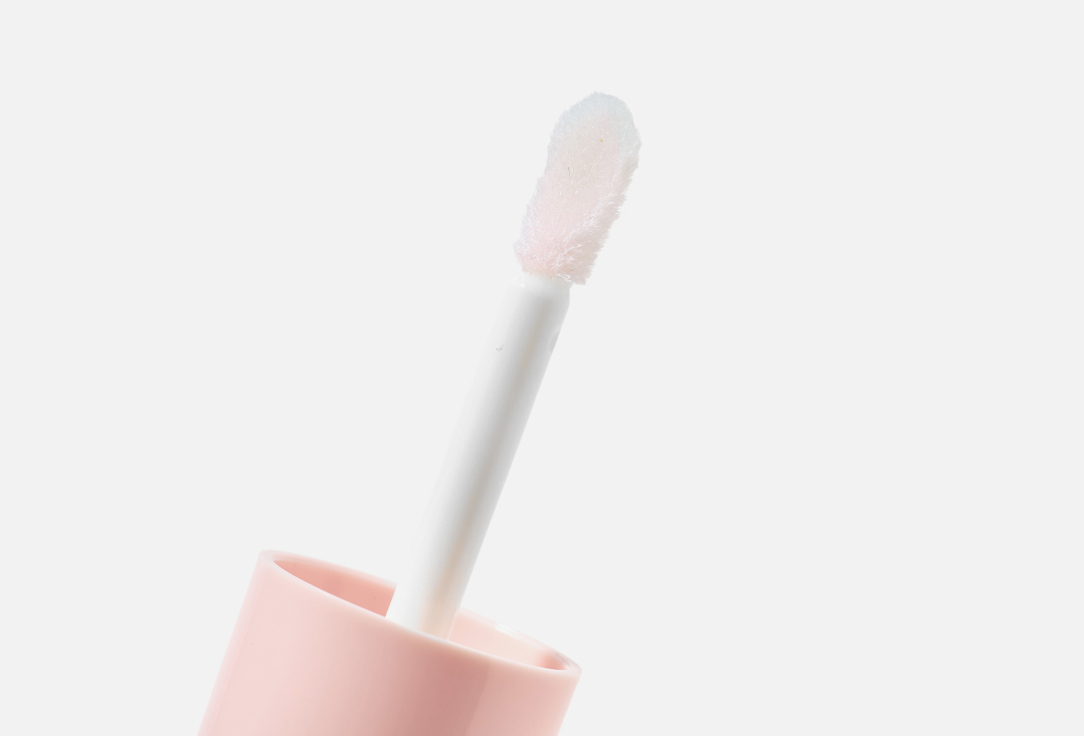 MOIRA Nourishing high-shine hydrating lip oil Glow Getter