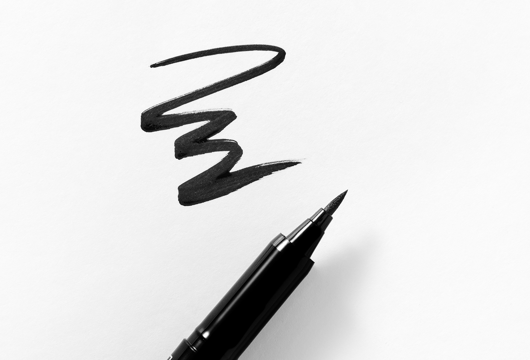 Yadah Eyeliner Perfect drawing