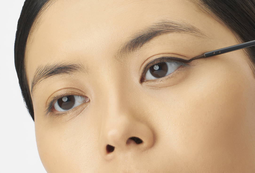 Yves Saint Laurent  Жидкая подводка для глаз Couture Liquid Eyeliner