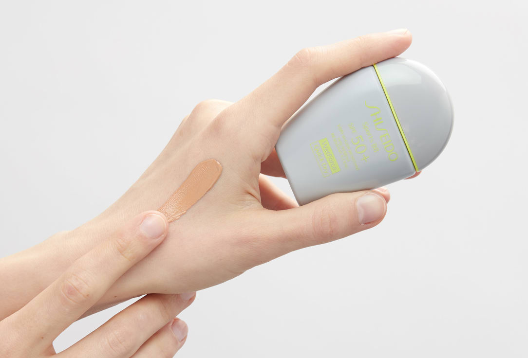 Shiseido Foundation BB Cream Sunscreen SPF50+ Sports