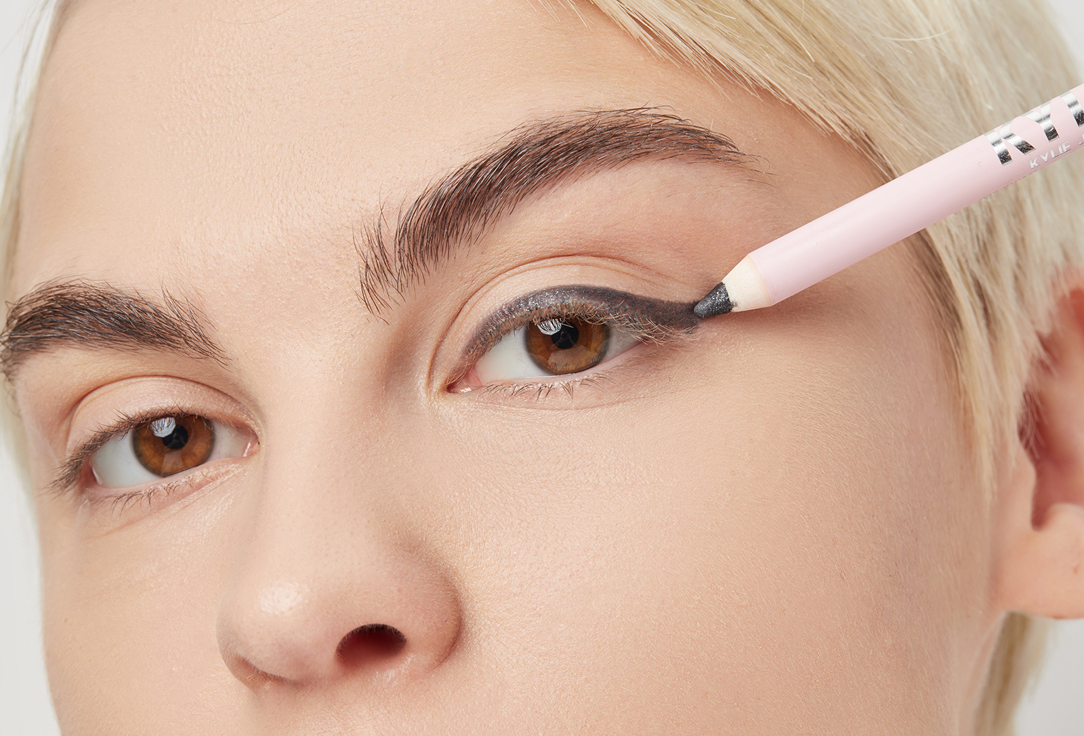 Kylie Cosmetics Waterproof gel eyeliner pencil matte finish Kyliner 009, Shimmery black 1.2 g Kylie Cosmetics Waterproof gel eyeliner pencil matte finish Kyliner