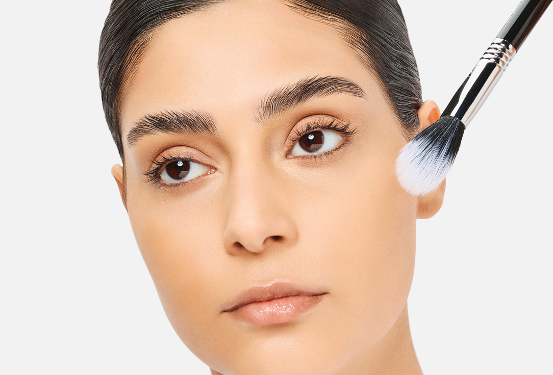 SIGMA BEAUTY DUO FIBER POWDER & BLUSH BRUSH F15