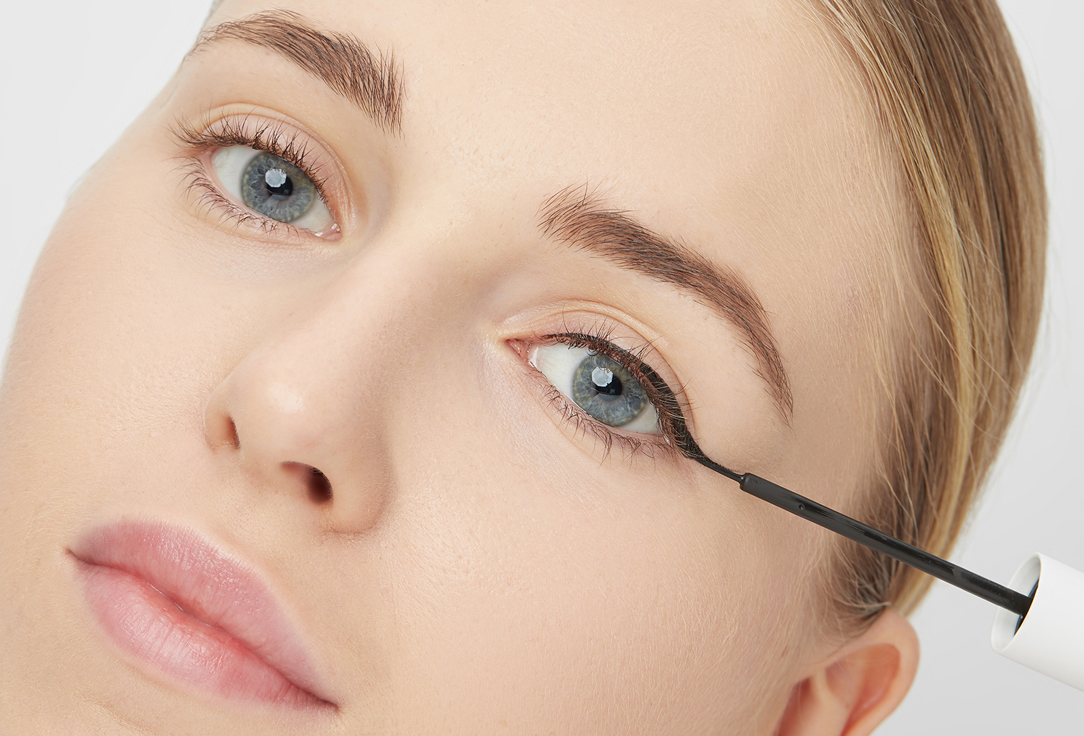 COULEUR CARAMEL matte eye pencil Eyeliner