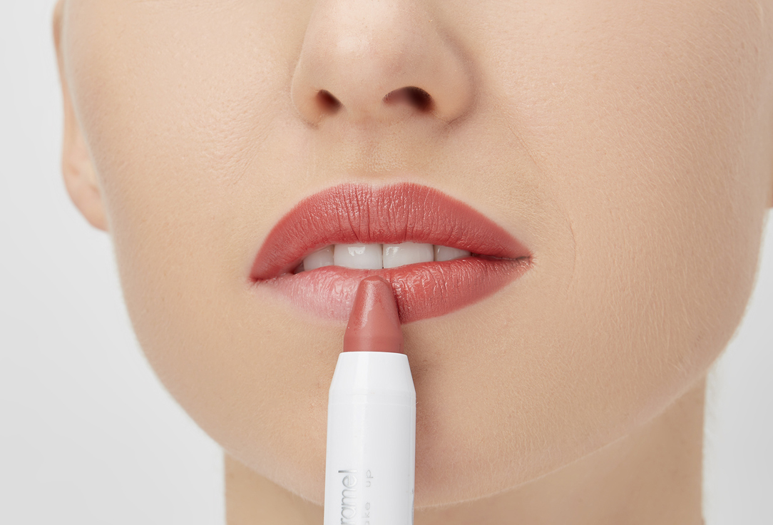 COULEUR CARAMEL Lipstick - Lip Pencil Twist & Lips