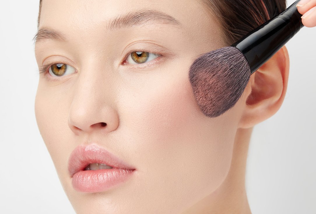 LUXVISAGE Compact Satin Face Blush SILK DREAM