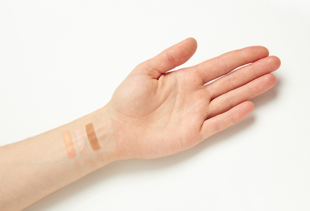RELOVE REVOLUTION Face Palette Colour Play
