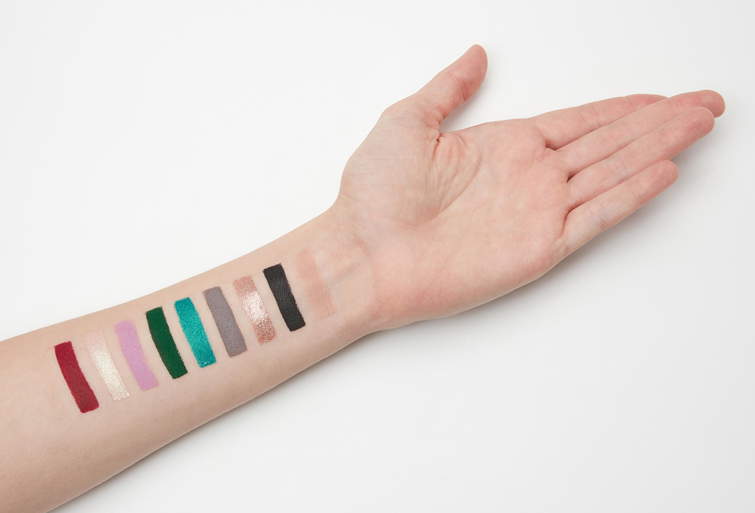 7DAYS Eyeshadow palette Dark Side