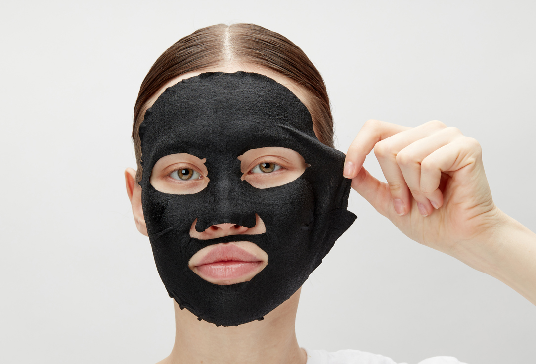 RNW Face sheet mask Premium charcoal mineral 1 pcs RNW Face sheet mask Premium charcoal mineral