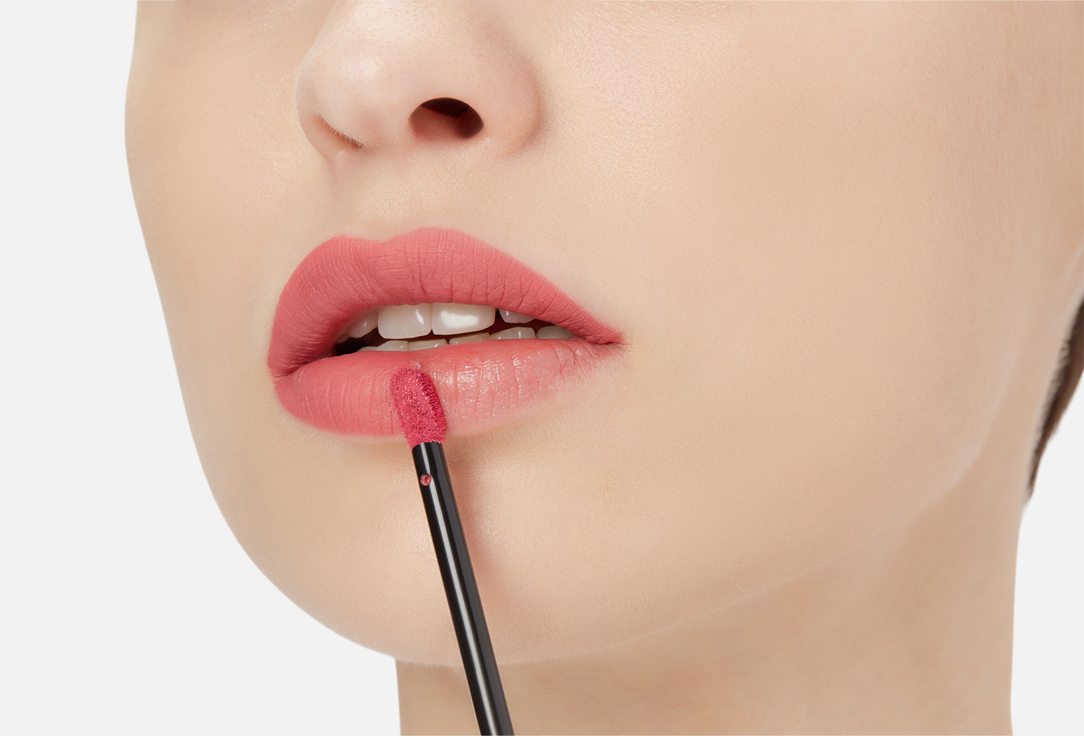 DEBORAH MILANO Matte liquid lipstick Fluid velvet