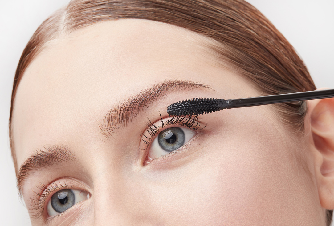 Eveline Double-ended liquid eyeliner with stamp EYELINER & STAMP 2IN1 STAR
