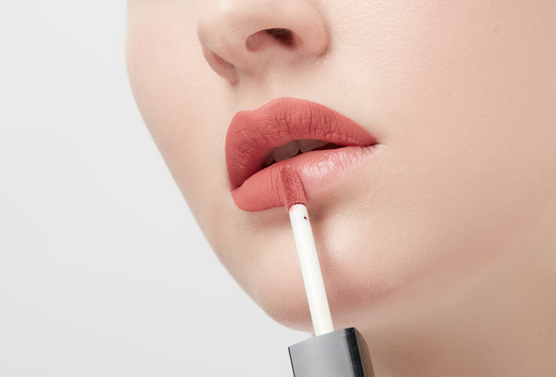 Inglot Liquid Matte Long-Wear Lip Tint HD Lip Tint Matte 45 5.5 ml Inglot Liquid Matte Long-Wear Lip Tint HD Lip Tint Matte