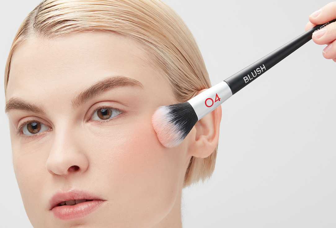 Pastel Cosmetics Blush Brush 4