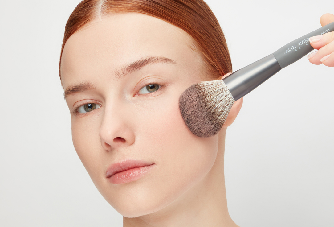 ALIX AVIEN Makeup Brush Powder Brush