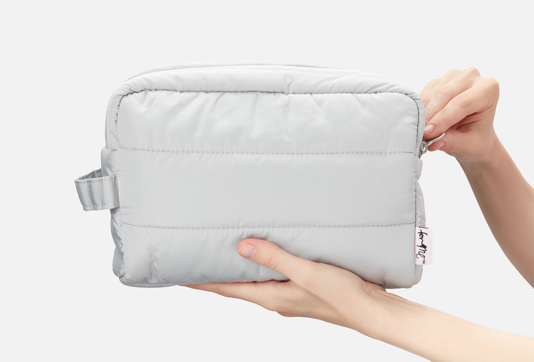 For me by gold apple Cosmetic bag Cosmetic bag 1 pcs For me by gold apple Cosmetic bag Cosmetic bag