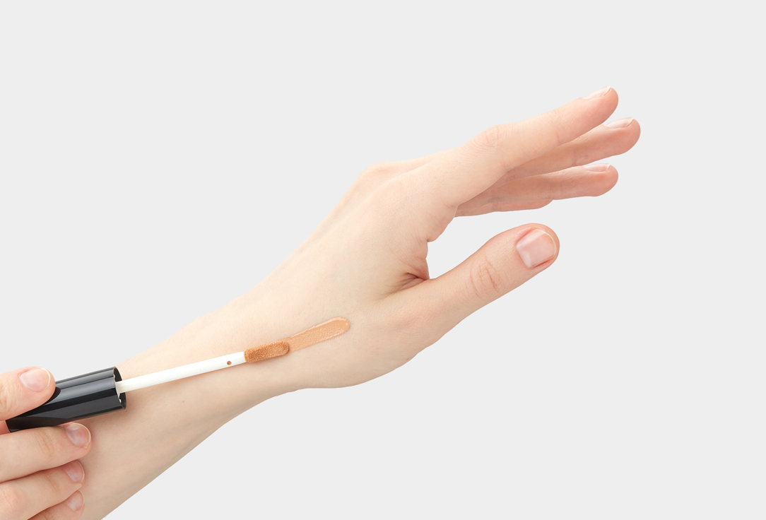 KIKO Milano High-coverage liquid concealer Full Coverage Dark Circles Concealer